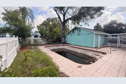 5045 38th Avenue N, Saint Petersburg, FL 33710 - Photo 16