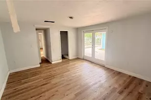 5045 38th Ave N, Saint Petersburg, FL 33710 - Photo 18