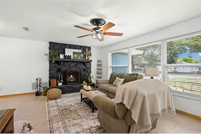 2405 Summerlin Drive, Clearwater, FL 33764 - Photo 8