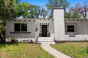 2235 5th St S, Saint Petersburg, FL 33705 - Photo 2