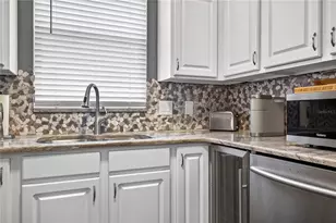 12315 Country White Cir, Tampa, FL 33635 - Photo 16