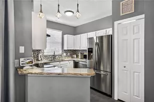 12315 Country White Cir, Tampa, FL 33635 - Photo 14