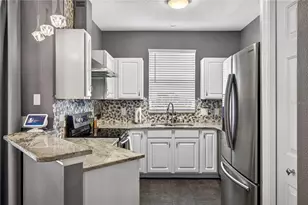 12315 Country White Cir, Tampa, FL 33635 - Photo 10