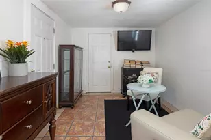 5130 Burlington Ave N, Saint Petersburg, FL 33710 - Photo 10