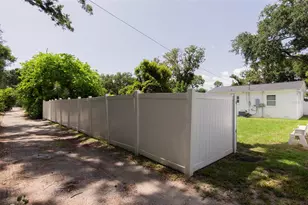 5130 Burlington Ave N, Saint Petersburg, FL 33710 - Photo 24