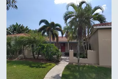 4000 Belle Vista Drive, Saint Petersburg, FL 33706 - Photo 2