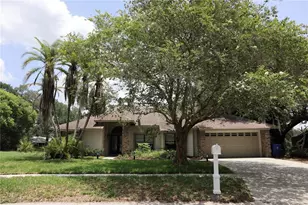 10428 Tara Dr, Riverview, FL 33578 - Photo 1