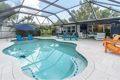 13179 Dorchester Drive, Seminole, FL 33776 - Photo 2