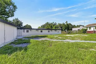 102 Garland Ct, Tampa, FL 33613 - Photo 22