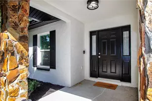 3309 Yellowknife Cir, Wimauma, FL 33598 - Photo 8