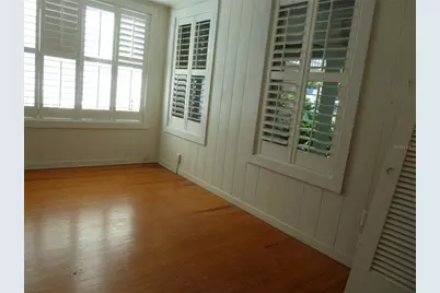 3302 W Villa Rosa Street, Tampa, FL 33611 - Photo 4