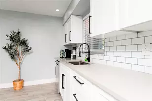 3147 W Cordelia St, Tampa, FL 33607 - Photo 18