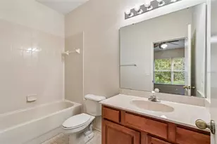 1140 Hillhurst Dr, Wesley Chapel, FL 33543 - Photo 16