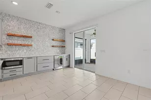 11824 Clare Hill Ave, Riverview, FL 33579 - Photo 4