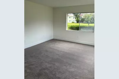 4520 Overlook Drive NE #132, Saint Petersburg, FL 33703 - Photo 6