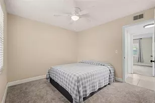 5733 66th Ln N, Saint Petersburg, FL 33709 - Photo 16