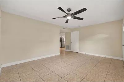 5733 66th Lane N, Saint Petersburg, FL 33709 - Photo 10
