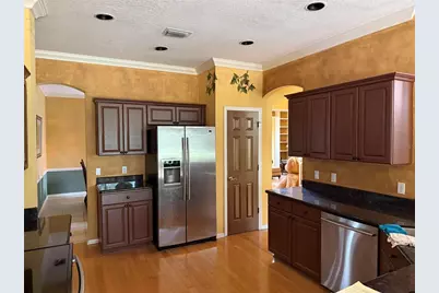 18826 Avenue Biarritz, Lutz, FL 33558 - Photo 4