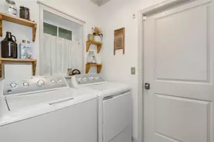 35088 Jomar Ave, Zephyrhills, FL 33541 - Photo 28