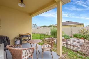 35088 Jomar Ave, Zephyrhills, FL 33541 - Photo 32