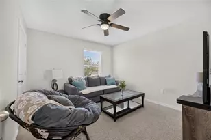 8115 Harwich Port Ln, Gibsonton, FL 33534 - Photo 22