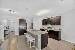 8115 Harwich Port Ln, Gibsonton, FL 33534 - Photo 8