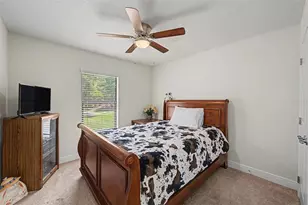27928 Austin Woods Dr, Dade City, FL 33525 - Photo 32
