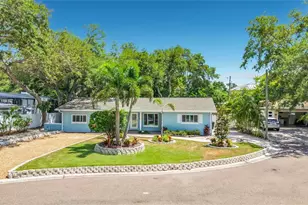 8270 30th Ave N, Saint Petersburg, FL 33710 - Photo 2