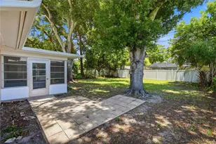 2437 Rutland Ln, Clearwater, FL 33763 - Photo 26
