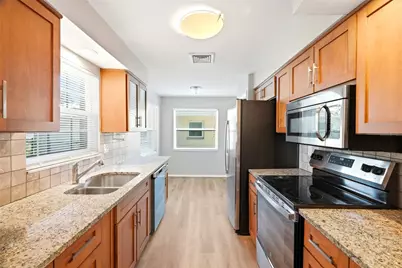 2437 Rutland Lane, Clearwater, FL 33763 - Photo 6