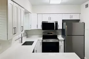 300 Venetian Dr, Clearwater, FL 33755 - Photo 10
