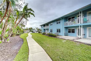 300 Venetian Dr, Clearwater, FL 33755 - Photo 22