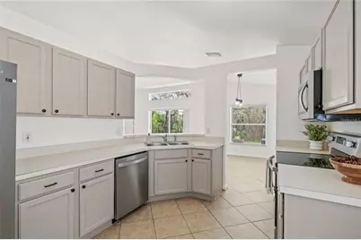 13102 Early Run Lane, Riverview, FL 33578 - Photo 10