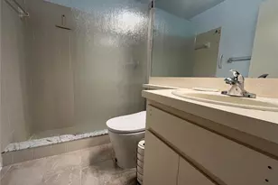 2387 Bentley Dr, Palm Harbor, FL 34684 - Photo 12