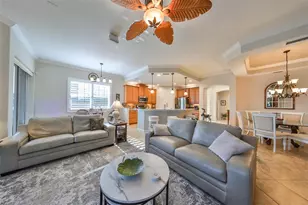 1348 Emerald Dunes Dr, Sun City Center, FL 33573 - Photo 14