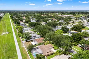 2942 Clubhouse Dr W, Clearwater, FL 33761 - Photo 34