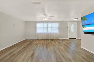 5642 Dove Dr, New Port Richey, FL 34652 - Photo 8