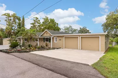 10519 Bridgewood Drive, Riverview, FL 33578 - Photo 2