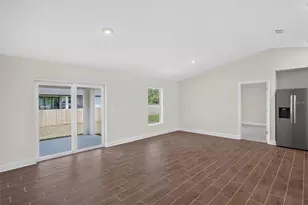 3254 Plymouth St, Port Charlotte, FL 33980 - Photo 4