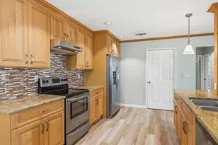 511 Mistletoe Ct, Safety Harbor, FL 34695 - Photo 6