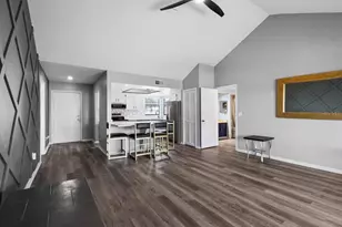 609 Lively Dr, Sun City Center, FL 33573 - Photo 12