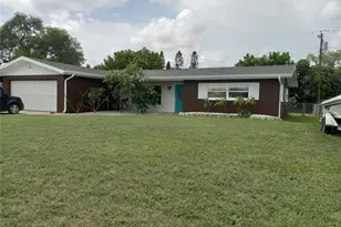 240 Regina Dr S, Largo, FL 33770 - Photo 1