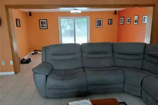 240 Regina Dr S, Largo, FL 33770 - Photo 4