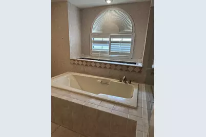 1612 Gulf Beach Boulevard, Tarpon Springs, FL 34689 - Photo 14