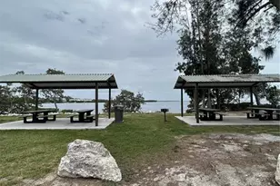 1612 Gulf Beach Blvd, Tarpon Springs, FL 34689 - Photo 58