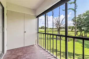 108 Woodlands Ct, Oldsmar, FL 34677 - Photo 20