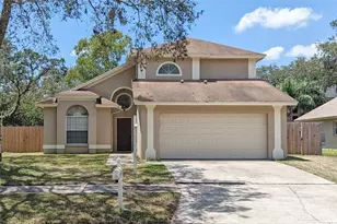 4029 Quail Briar Dr, Valrico, FL 33596 - Photo 1