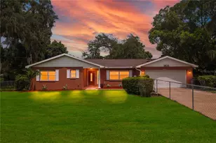 1805 Dierker Dr, Valrico, FL 33596 - Photo 1