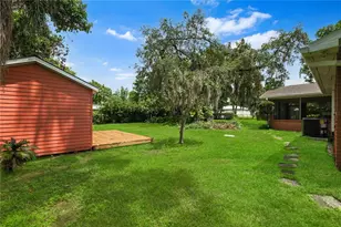 1805 Dierker Dr, Valrico, FL 33596 - Photo 42