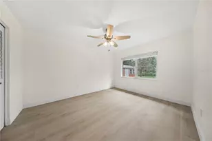 1805 Dierker Dr, Valrico, FL 33596 - Photo 22